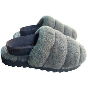 UGG Women's Fluff Yeah Slide Sandals Size 6 Gray Sheepskin Faux Fur Slippers